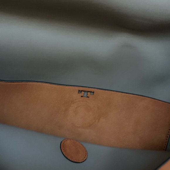 Tory butch handbag - never used - Picture 3 of 3